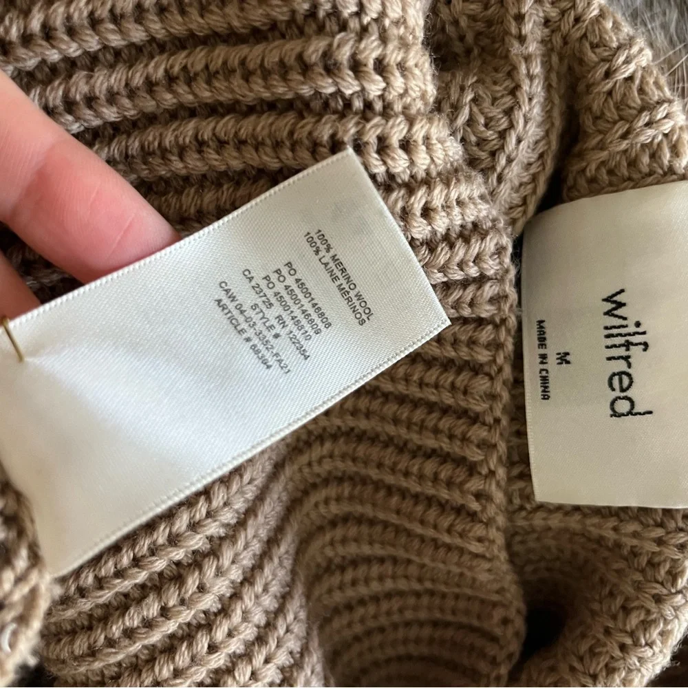 Wilfred Montpellier Relaxed Turtleneck Sweater in Camel (Size M) - Picture 8 of 10